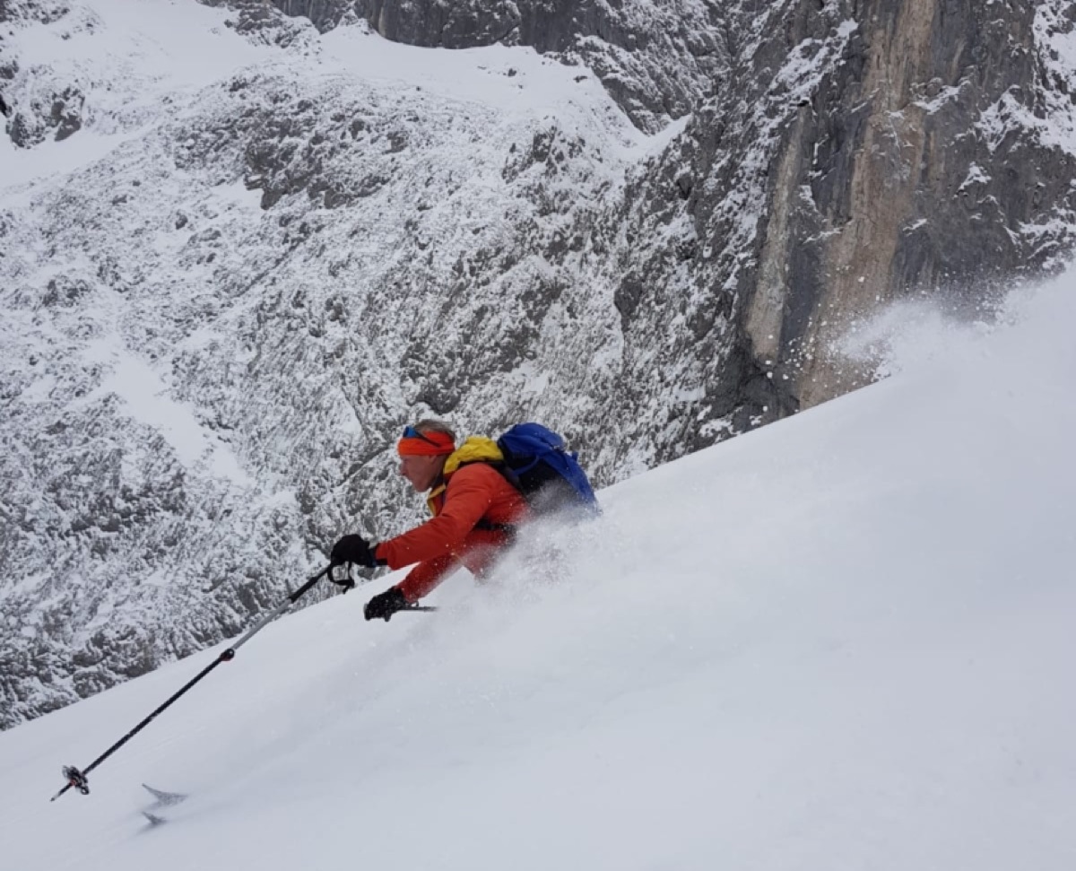 Freerider im Tiefschnee am Dachstein